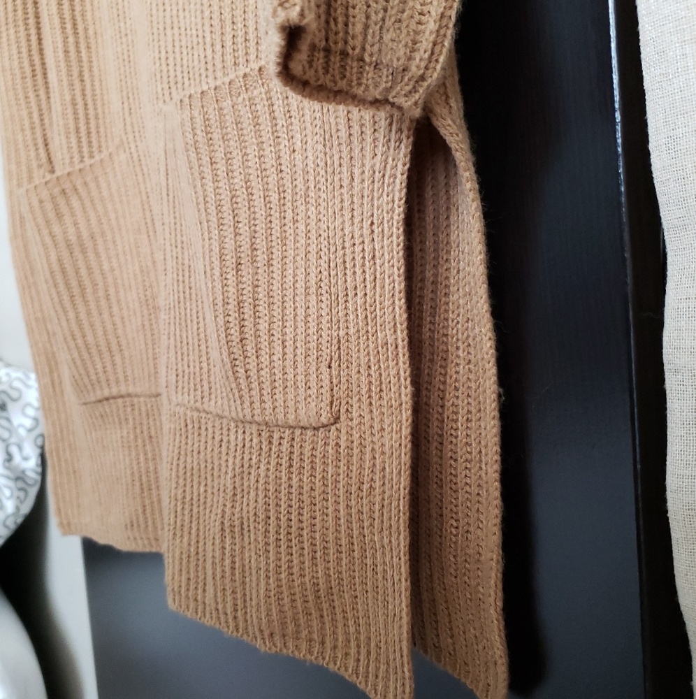 Brown knit sweater - Picture 4 of 5